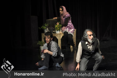 نمایش "برادرها می‌میرند" در تماشاخانه حوزه هنری