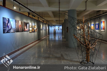 بخش طوبای زرین در دوازدهمین جشنواره هنرهای تجسمی فجر / نقاشی، مجسمه، سرامیک