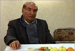 نظام‌الدین کیایی : من با شغلم زندگی می‌کنم / هنرمند ابعاد قاب زندگی‌اش را خودش می‌سازد