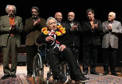 استاد موسیقی قشقایی در فرهنگسرای نیاوران تجلیل شد