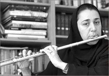 آذین موحد: نوازندگان جوان فلوت حضوری قدرتمند در جشنواره موسیقی جوان دارند