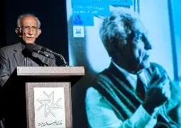 امیرخانی: ایرانشهر جایی است که اسلامی ندوشن نفس می‌کشد / ندوشن: هر چه خواستم از مردم ایران گرفته‌ام
