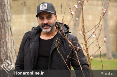 کاشت نهال توسط هنرمندان در فرهنگسرای نیاوران