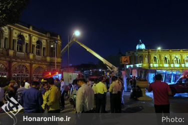 آتش سوزى انبار كالا در ميدان حسن آباد