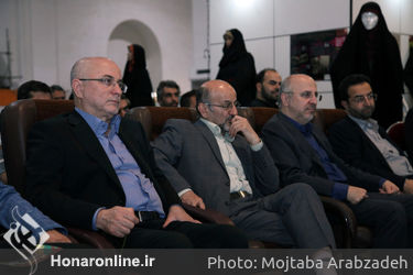 بازدید علی مرادخانی از نمایشگاه قرآن 