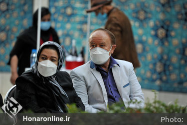 کاشت نهال به یاد استاد زنده‌یاد " سعدی افشار" هنرمند پیشکسوت نمایش‌های سنتی در محوطه پارک شهر