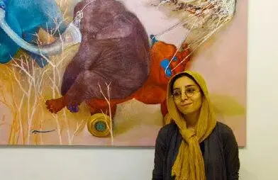 موجوداتی که هستند اما دیده نمی‌شوند / روایت نسیم داوری از نمایشگاه "سر" در گالری آران
