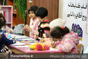 رونمایی از یازده عنوان کتاب و تجلیل از فعالان عرصه شعر و ادب