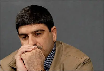 "ربنا" شجریان حق‌الناس است / نامه نویسنده "روی ماه خداوند را ببوس" به ضرغامی