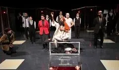 روایت شمسیان از «دو دوز سایتوتک» | نگاه واقع‌بینانه و چندبعدی به نظام سرمایه‌داری