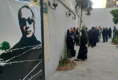 پیکر کیارستمی وارد ایران شد / عکس