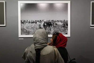 چوب نگاری سه نسل از هنرمندان معاصر ایران تا احساس خفه‌گی یک هنرمند /گالری گردی هنرآنلاین در 4 نمایشگاه