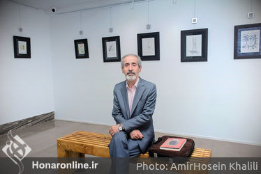 نمایشگاه آثار سورئال با خودکار فرامرز گل‌زاده در گالری بهروز