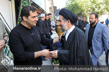 مراسم گرامى‌داشت هفتمین شب شهادت امام حسین (ع) در موسسه توسعه هنرهای معاصر