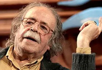 معنی عشق از نظر محمدعلی کشاورز / نباید منتظر بمانم تا کسی  یک تکه نان به من بدهد