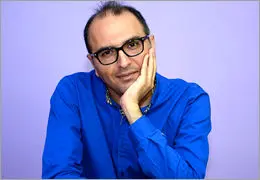 حسین علیشاپور در فرهنگسرای ارسباران می‌خواند