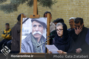 تشییع جنازه محمدابراهیم جعفری در دانشکده هنر 