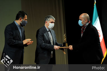 آیین پایانی نمایشگاه و جایزه عکس بنیاد رودکی « روایت سرباز » ویژه بزرگداشت اولین سالگرد عروج شهید قاسم سلیمانی»