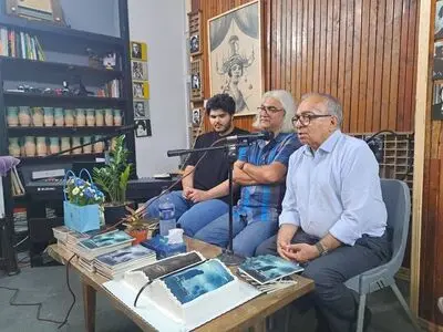  از تخیل پردازی تا مجموعه شعرهای انگلیسی