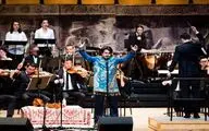 پرواز همای در تورنتو 