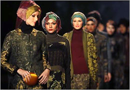 نمایش زنده لباس در کشورهای اسلامی 