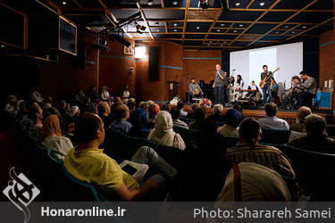 روز سوم و اختتامیه پنجمین جشنواره هنر برای صلح در خانه هنرمندان