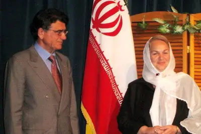 پیام نواده مولانا برای شجریان و کیارستمی / من در مقدس‌ترین مکان جهان برای شفای این دوستان دعا می‌کنم