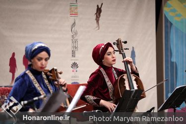 اجرای گروه خنیاگران مهر در چهارمین شب جشنواره موسیقی فجر - ایوان شمس