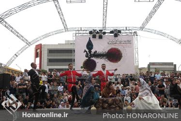 نخستین روز نوزدهمین جشنواره نمایش های آیینی و سنتی