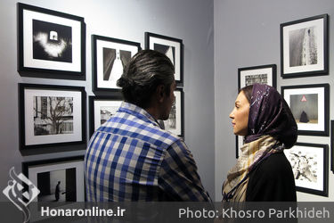 نمایشگاه عکس های نرگس فانی در کنج نشر هنوز