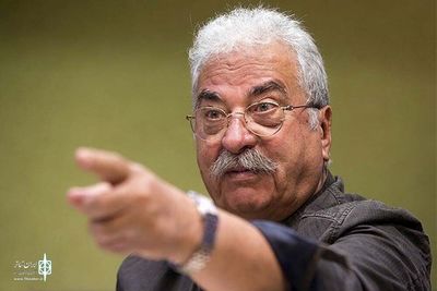 Director Hadi Marzban to Return to Stage with Political Romance Dr. N.