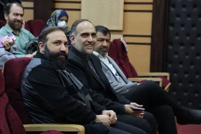 آمادگی استفاده از ظرفیت سینما فرهنگ در عرضه فروشگاهی بازارپردازی سینما