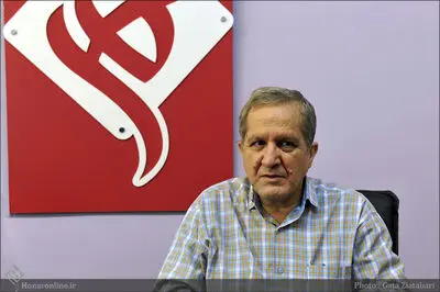 انتقاد شاعر مطرح از موسیقی تیم ملی با صدای پرواز همای