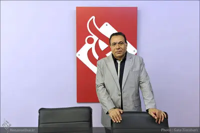 محمد شهبا: مسئله کتاب‌سازی بحرانی جهانی است / تصمیم گرفتم فقر منابع سینمایی را برطرف کنم / از نظر فرهنگی پرورده ترجمه هستیم 