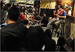 اجرای "محیطی" عادات کهنه تماشاگر را برهم می‌زند