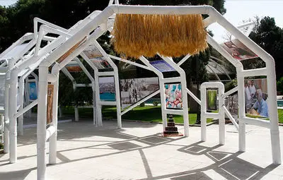 روایت هنر مفهومی از عملکرد بیمه سلامت تا شکسته شدن رکورد تولید گندم / نگاهی به نمایشگاه ˝هنر تدبیر˝