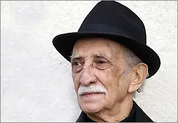 داریوش اسدزاده: برگزاری جشنواره رازهای ناگفته پرچم کشورمان را آشکار می‌کند