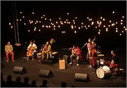 کنسرت پالت در برج آزادی اجرا شد