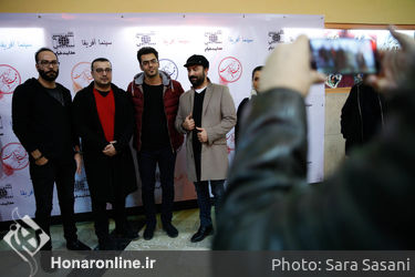 اکران مردمی فیلم "ثبت با سند برابر است" در سینما آفریقا