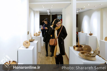 نمایشگاه فرفره های داود ملایی در گالری بهارک