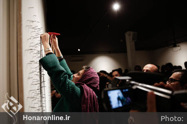 رونمایی از اثر بزرگمهر حسین پور در گالری آس