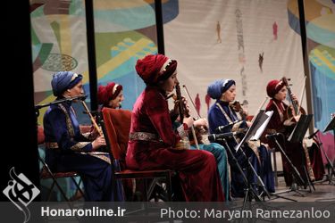 اجرای گروه خنیاگران مهر در چهارمین شب جشنواره موسیقی فجر - ایوان شمس