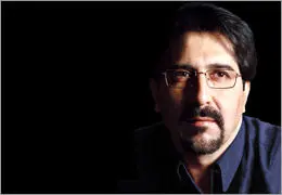 سراج برای زلزله‌زدگان آذربایجان می‌خواند