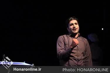 نمایش "تجربه‌های اخیر" در تماشاخانه مهرگان