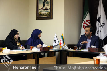 نشست نمایندگان مجلس  و مهدی شفیعی در مرکز هنرهای نمایشی‎ 