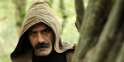 خاکسپاری صادق صفایی در جوار پدر و مادر