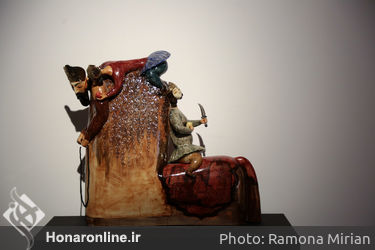 نمایشگاه آثار بهزاد اژدری در گالری اعتماد باغ نگارستان