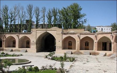 معماری کاروانسرای شاه عباسی شگفت انگیز است