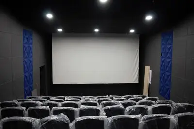بلیت سینماها نیم‌بها شد / حمایت از جریان تولید در سینمای کشور