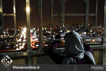 بازدید هنرمندان کشور هندوستان از برج آزادی